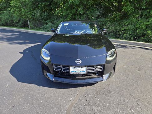 New 2026 Nissan Z Performance w/ Floor Mat Package RWD image 7