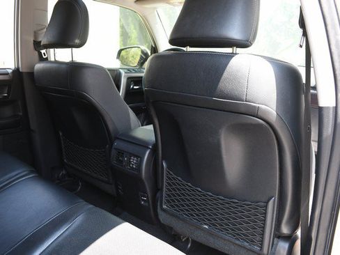 Used 2014 Toyota 4Runner Limited AWD/4WD image 28