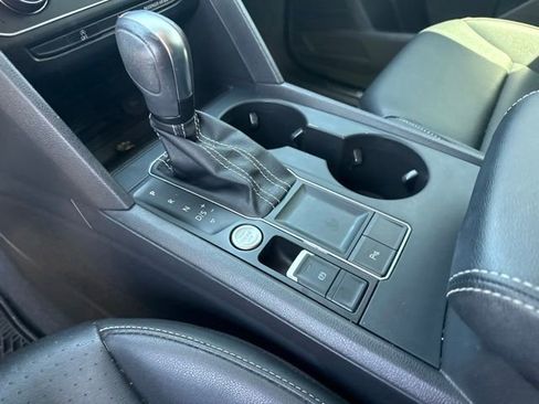 Used 2021 Volkswagen Atlas SE FWD image 10