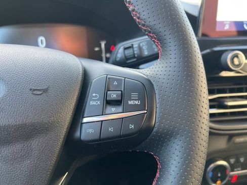 Used 2025 Ford Escape ST-Line Select image 34