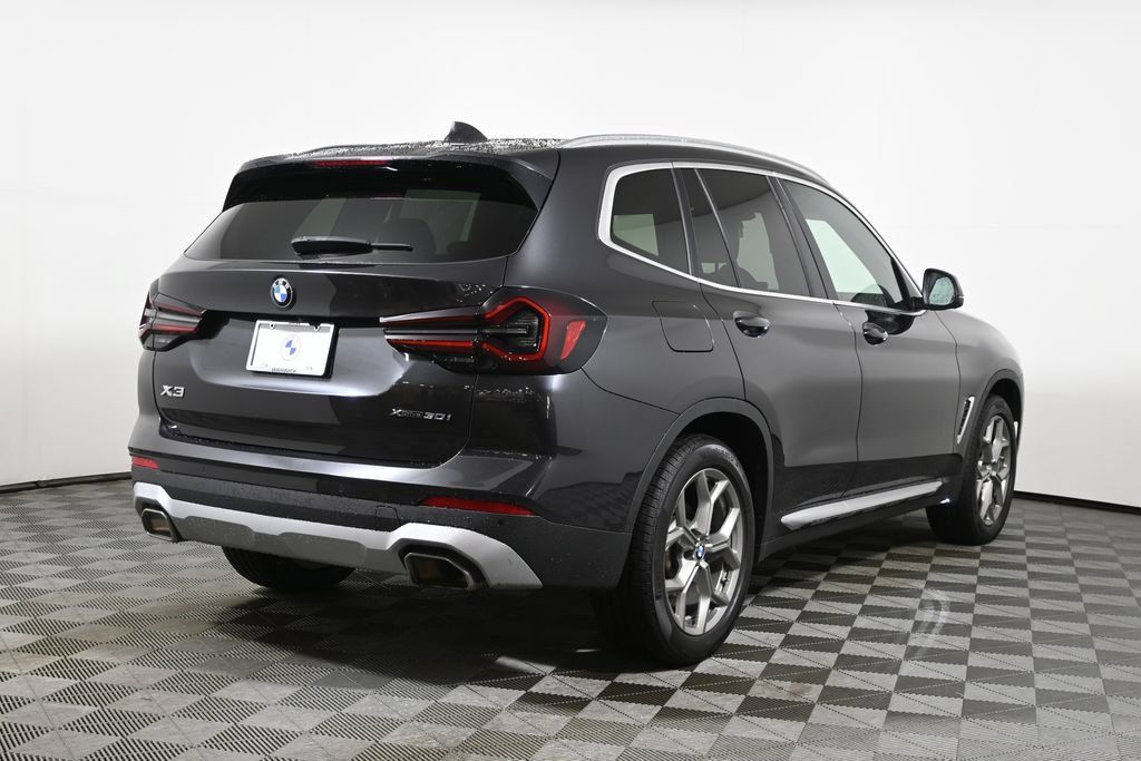 Certified 2024 BMW X3 xDrive30i w/ Premium Package AWD/4WD image 7