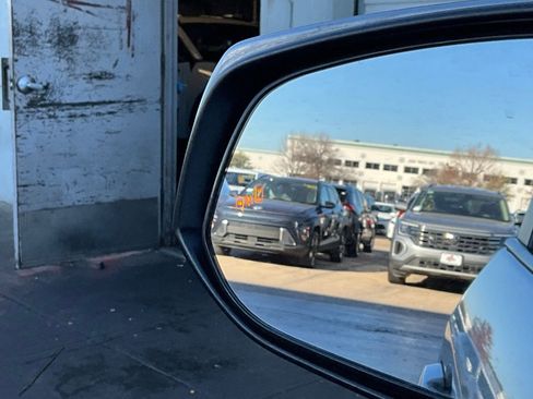 Used 2025 Toyota RAV4 XLE image 20