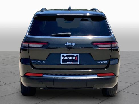 Used 2022 Jeep Grand Cherokee L Limited AWD/4WD image 5