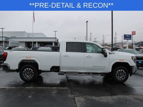 Used 2025 GMC Sierra 3500 SLE image 6