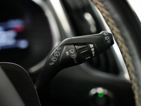 Used 2019 Ford Edge ST w/ Convenience Package image 15