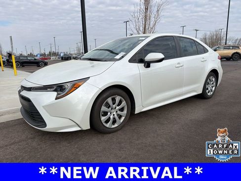 Used 2023 Toyota Corolla LE image 1