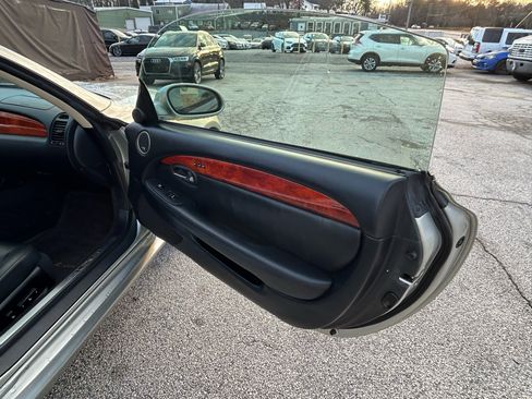 Used 2005 Lexus SC 430 Convertible image 15