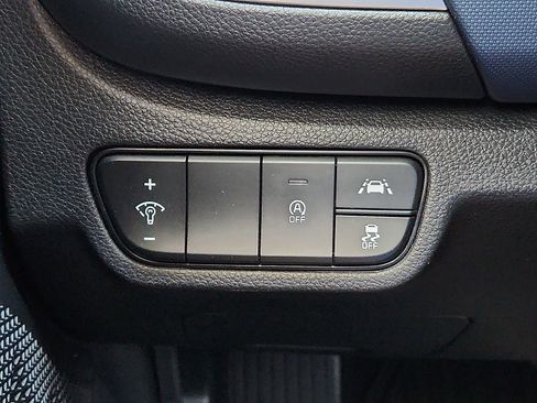 Used 2023 Kia Seltos S FWD image 18