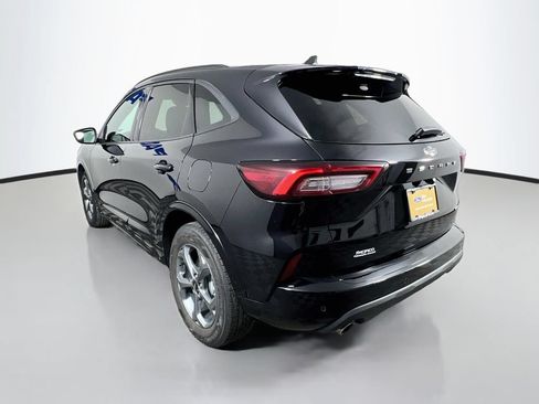 Used 2023 Ford Escape ST-Line w/ Tech Pack #1 AWD/4WD image 6