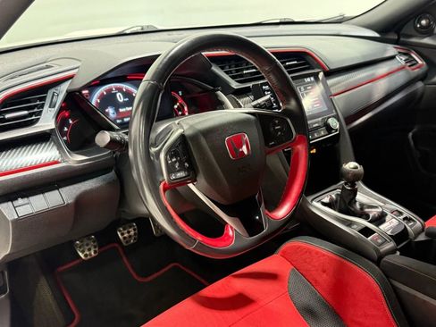 Used 2019 Honda Civic Type R image 12