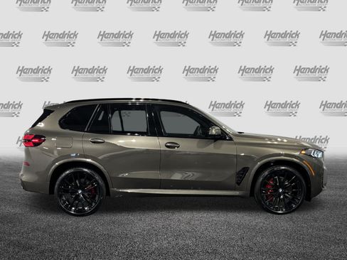 New 2026 BMW X5 xDrive40i w/ M Sport Package AWD/4WD image 9