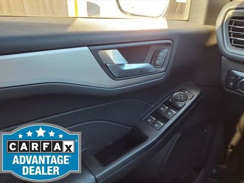 Certified 2021 Ford Escape SEL image 19