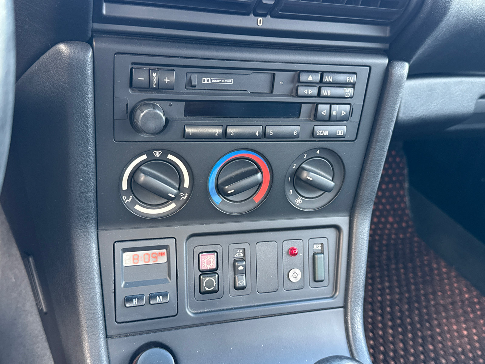 Used 1998 BMW Z3 2.8 RWD image 18