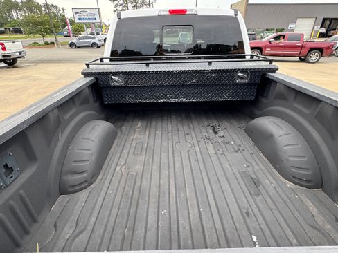 Used 2018 Ford F250 Lariat w/ Chrome Package AWD/4WD image 9