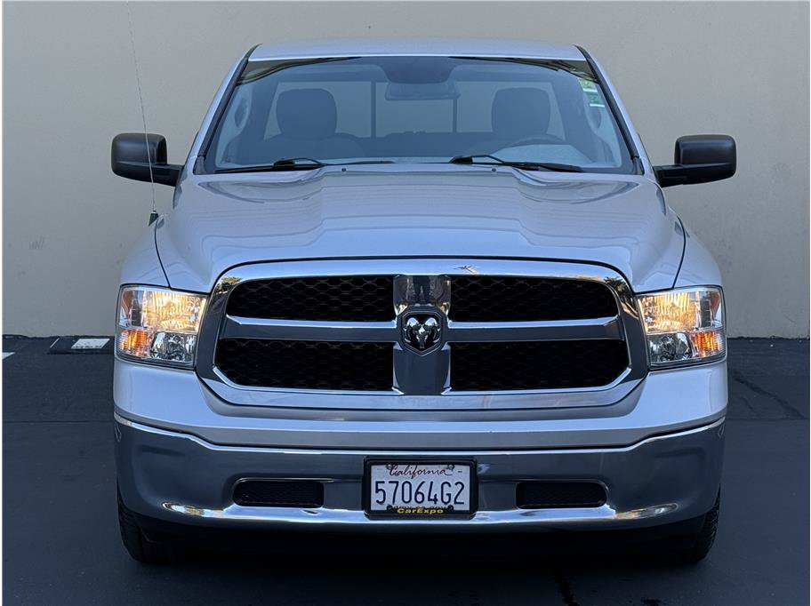Used 2017 RAM 1500 Classic SLT RWD image 2