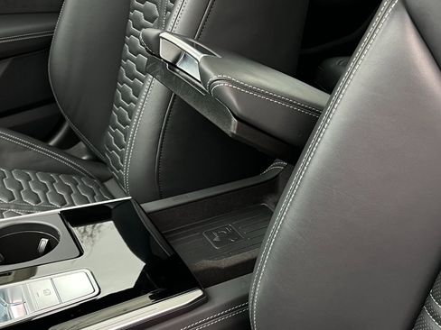 Used 2025 Audi RS 6 performance image 13