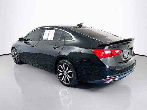 Used 2021 Chevrolet Malibu RS FWD image 5