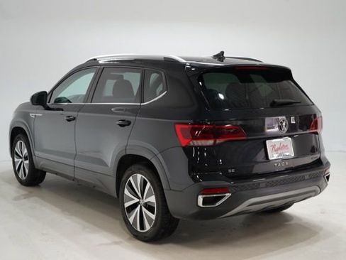 Used 2022 Volkswagen Taos SE image 6