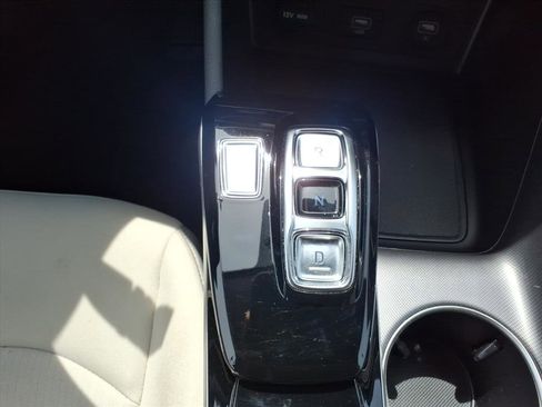 Used 2023 Hyundai Sonata SEL w/ Preferred Accessory Package FWD image 14