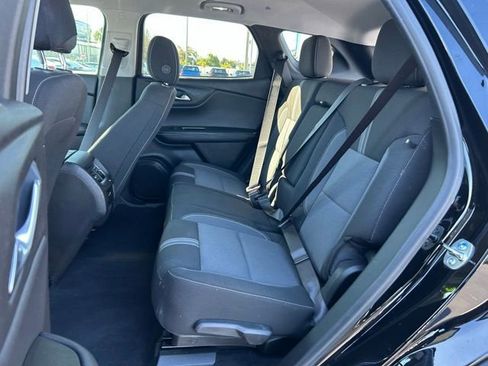 Certified 2024 Chevrolet Blazer LT w/ Convenience Package image 15