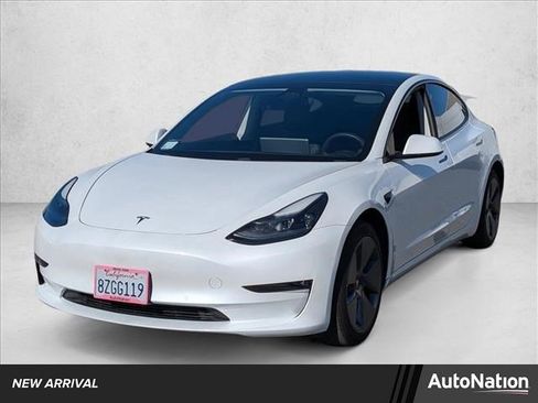 Used 2021 Tesla Model 3 Long Range image 1