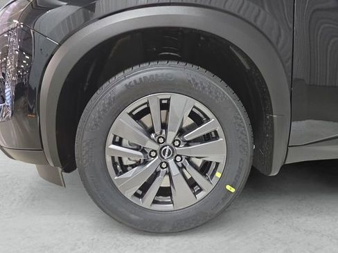 New 2026 Nissan Pathfinder SV image 23