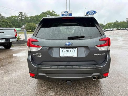 Used 2023 Subaru Forester Limited AWD/4WD image 4
