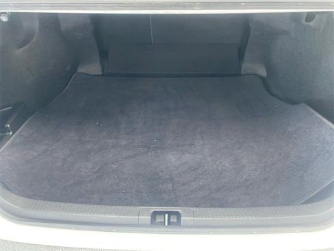 Used 2024 Toyota Camry SE image 16