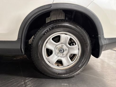 Used 2015 Honda CR-V LX image 12