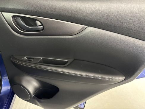 Used 2021 Nissan Rogue Sport S FWD image 39
