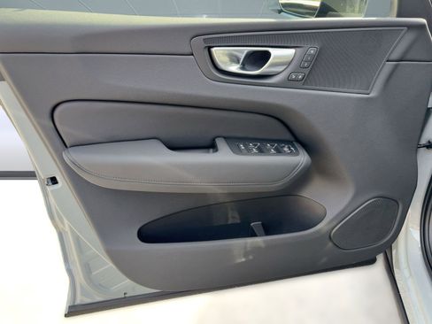 New 2026 Volvo XC60 B5 Plus w/ Climate Package image 21