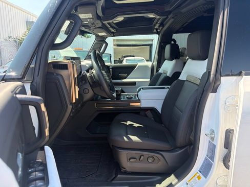 Used 2025 GMC Hummer EV 3X AWD/4WD image 21
