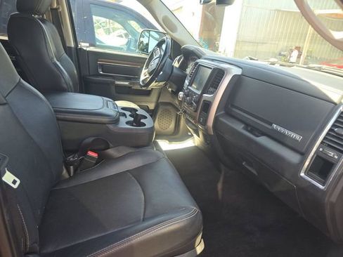 Used 2017 RAM 1500 Laramie AWD/4WD image 6