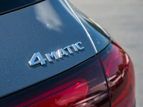 Used 2023 Mercedes-Benz GLC 300 4MATIC w/ AMG Line image 10