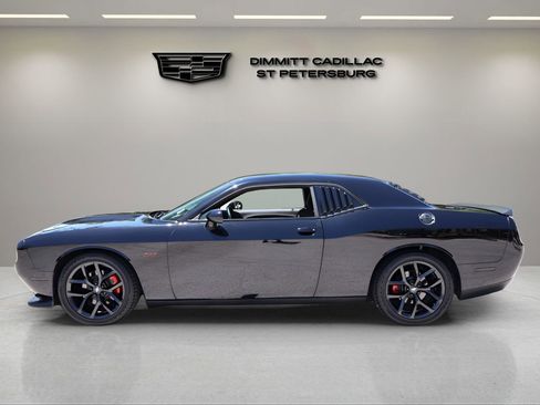 Used 2023 Dodge Challenger R/T w/ Blacktop Package RWD image 2