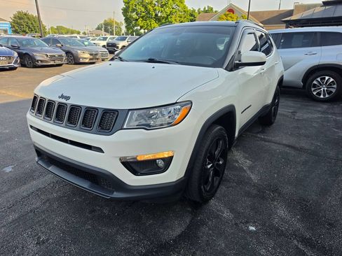 Used 2021 Jeep Compass Latitude AWD/4WD image 26