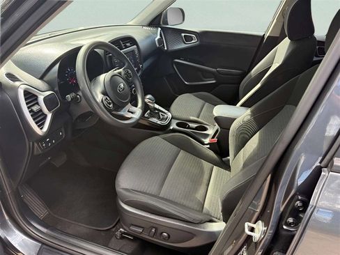 Used 2021 Kia Soul S FWD image 8