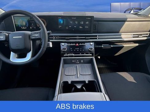 Certified 2026 Hyundai Santa Fe SE image 5