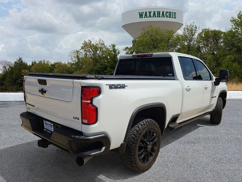 Used 2025 Chevrolet Silverado 2500 LTZ w/ Trail Boss Package image 5