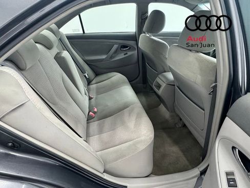 Used 2011 Toyota Camry LE FWD image 21