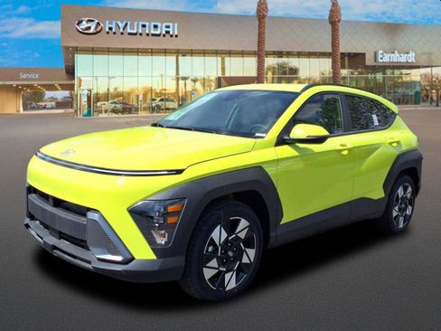 Certified 2025 Hyundai Kona SEL image 1