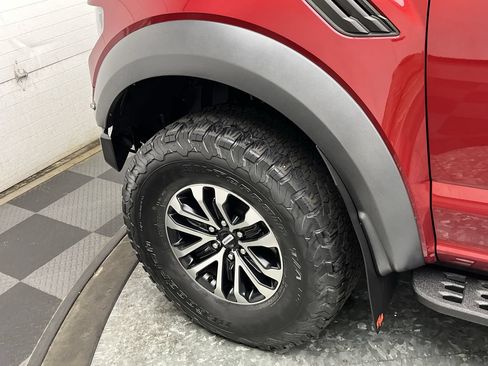 Used 2019 Ford F150 Raptor w/ Equipment Group 802A Luxury AWD/4WD image 36