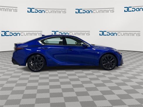 Used 2023 Lexus IS 350 F Sport image 9