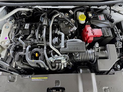 New 2026 Nissan Sentra SR w/ SR Premium Package FWD image 29