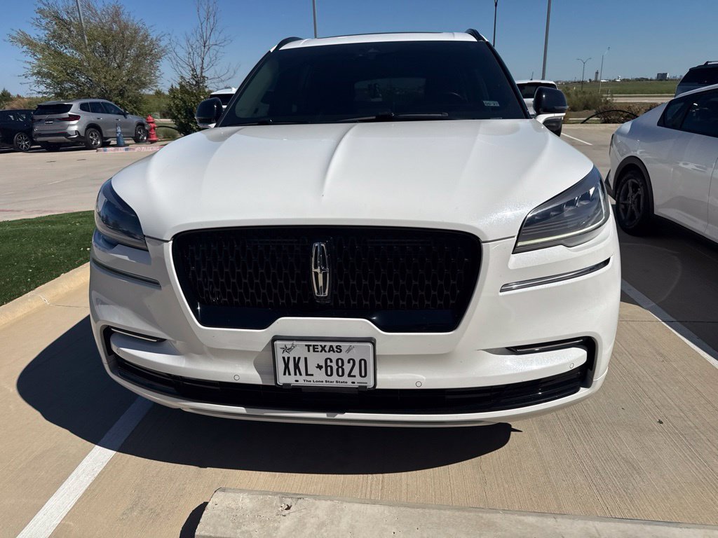 Used 2024 Lincoln Aviator Reserve w/ Jet Appearance Package AWD/4WD image 10