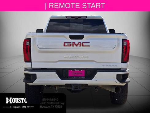 Used 2024 GMC Sierra 2500 Denali w/ Denali Reserve Package AWD/4WD image 5