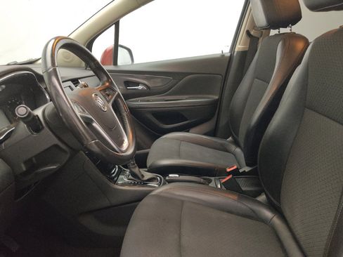 Used 2022 Buick Encore Preferred w/ Safety Package FWD image 17