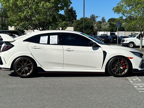 Used 2021 Honda Civic Type R image 3