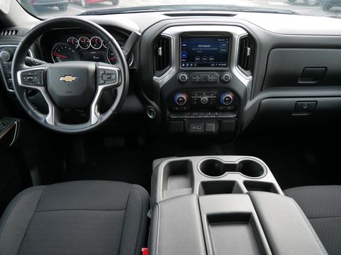 Used 2021 Chevrolet Silverado 1500 LT image 10