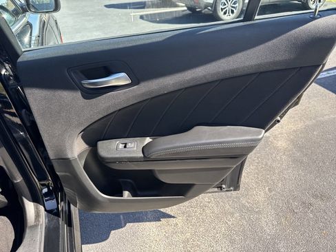 Used 2022 Dodge Charger GT w/ Blacktop Package image 30